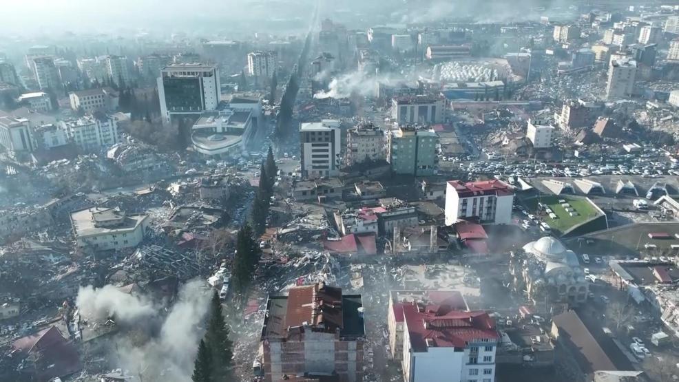 6 ŞUBAT DEPREMİ ANMA MESAJLARI 2026| Kahramanmaraş Depremi Resimli, Anlamlı Birlik ve Beraberlik Sözleri: Depremin 3. Yılına Özel Taziye Mesajları