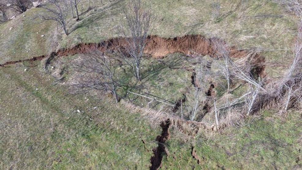 Köyde korku dolu bekleyiş Evler tehlikede