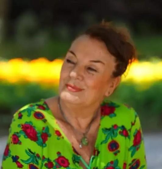 Kurtlar Vadisi Pusunun Semrasıydı Yeşilçamın usta oyuncusu Nevin Efe hayatını kaybetti Şimdi en kıymetli hatıralarımız arasında