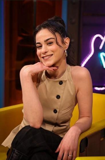 GÜLLER VE GÜNAHLAR’IN ZOR KADINI