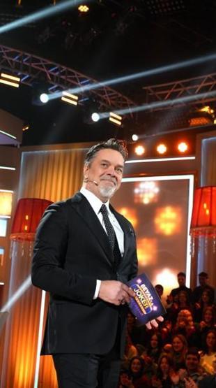 BEYAZ’LA JOKER’DE TARİH YAZILACAK 3 MİLYON SEVİNCİ