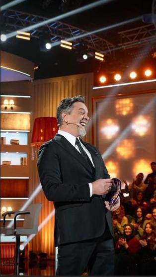 BEYAZ’LA JOKER’DE TARİH YAZILACAK 3 MİLYON SEVİNCİ