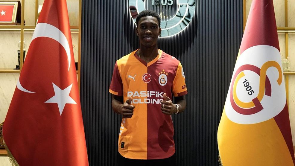 Transferler sonrası Galatasarayın yaş ortalamasında dikkat çeken düşüş