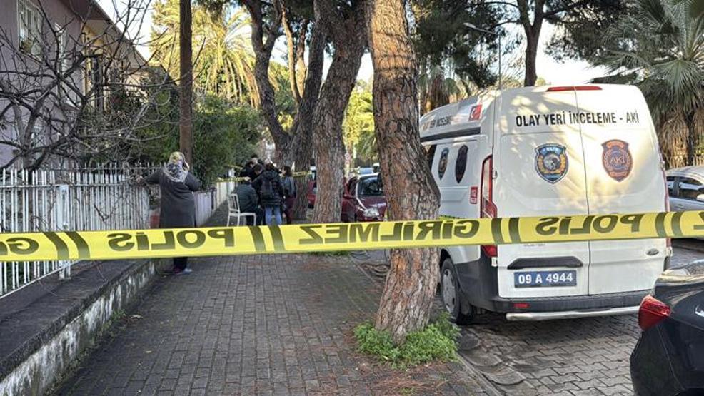 Yaşlı çiftin sır ölümü Vücutlarındaki izler kafaları karıştırdı