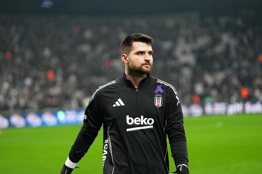 Nihat Kahveciden, Beşiktaşlı futbolcuya tavsiye: Bağ koptu, gitsin