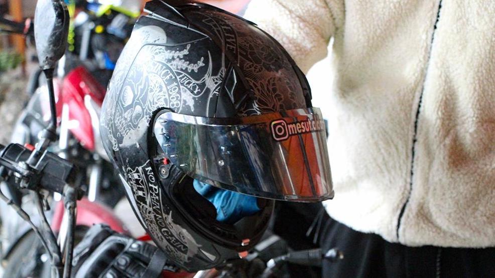 ADANADA MUCİZE KURTULUŞ: TIR’ın altında metrelerce sürüklendi