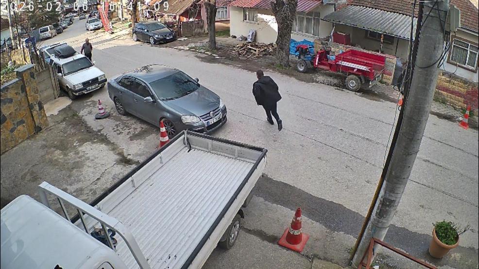 Emekli polis dehşet saçtı Önce eşini sonra emlakçıyı öldürdü