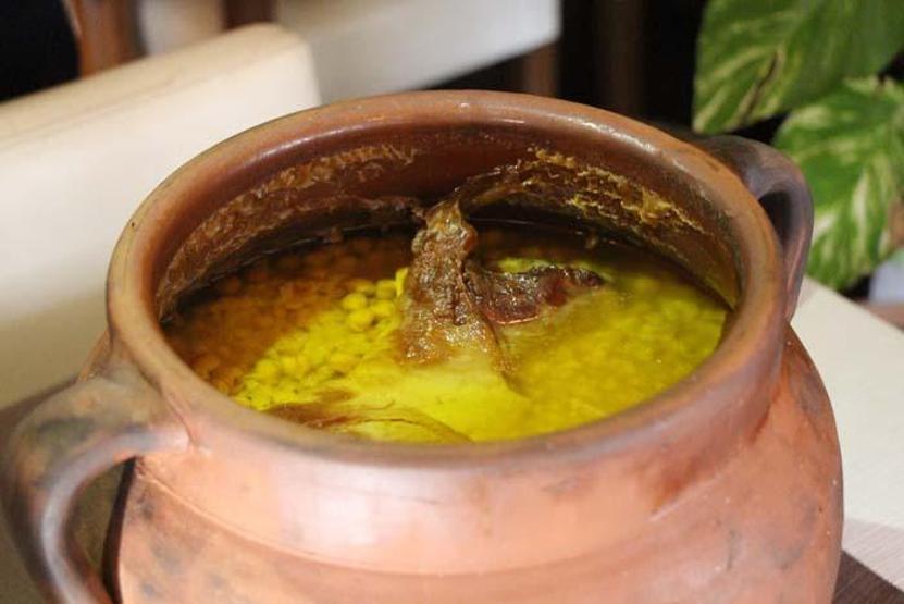 Amasyanın tescilli lezzeti taş fırın keşkeği: Pişmesi 12 saat sürüyor