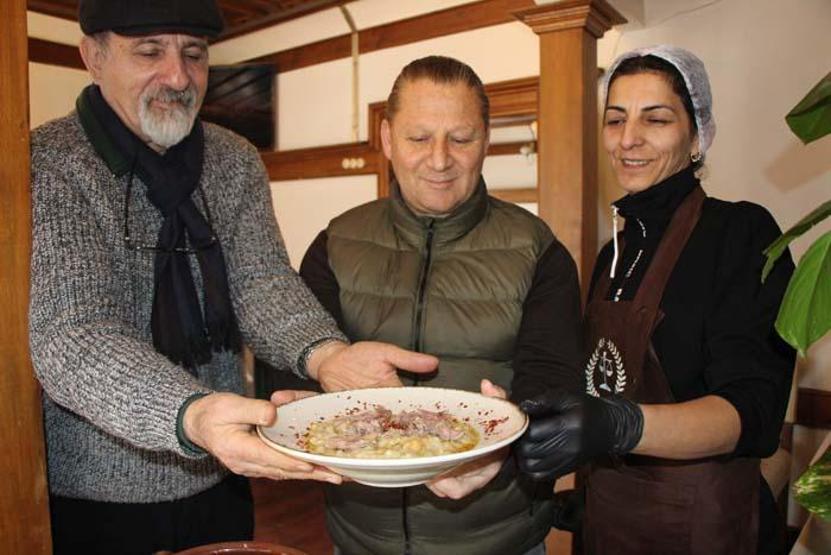 Amasyanın tescilli lezzeti taş fırın keşkeği: Pişmesi 12 saat sürüyor