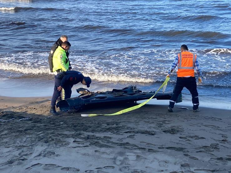 Sahilde İHA alarmı Ekipler seferber oldu, kriminal incelemeye alındı