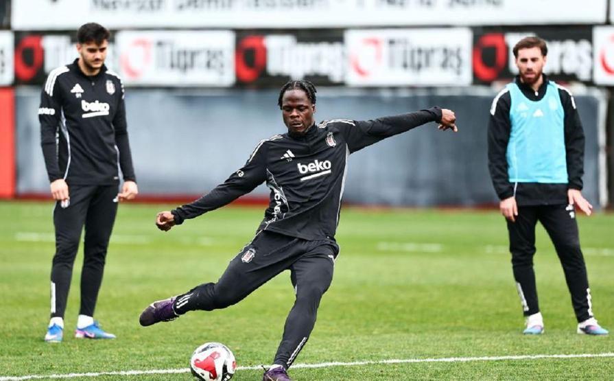 Beşiktaş’ta Başakşehir mesaisi sürüyor