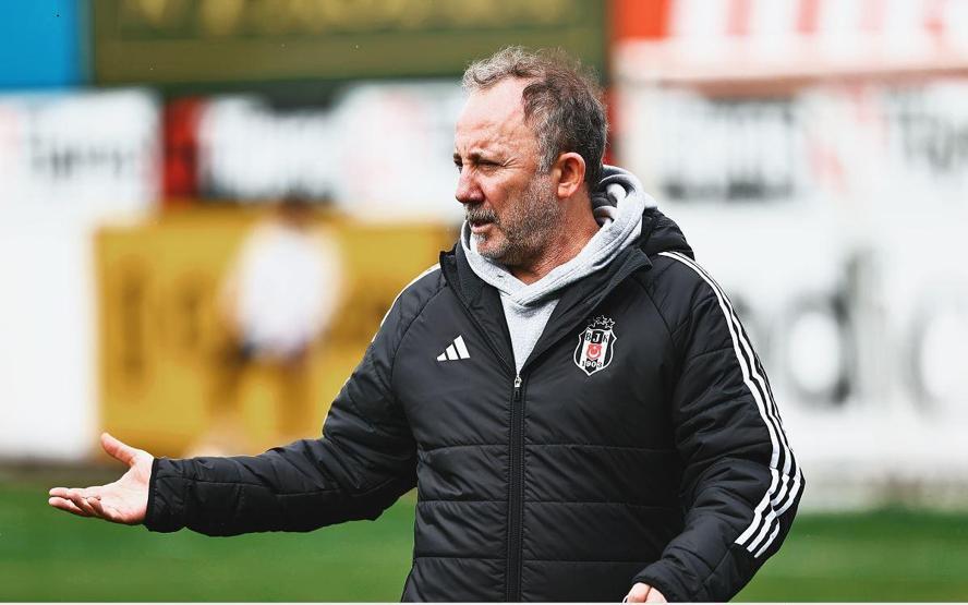 Beşiktaş’ta Başakşehir mesaisi sürüyor