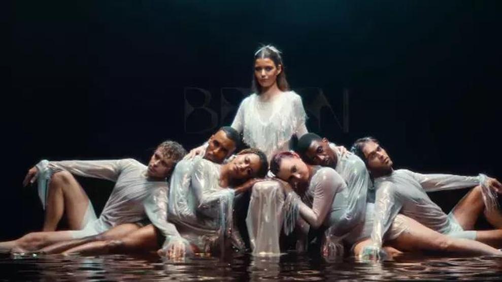  KENDİNE GEL SEN BİHTERSİN