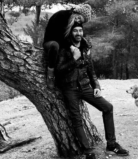 ÜNLÜ İSİMLERDEN 14 ŞUBAT SEVGİLİLER GÜNÜ AKTARIMLARI Aralarında kimler yok ki Kenan Doğulu, Gökhan Özen, Hazal Kaya, Buse Terim...