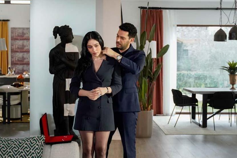 Serhat ve Zeynep Aşka Geldi