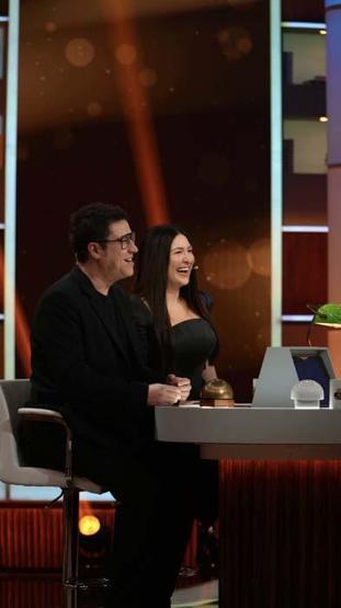 Beyazla Jokerde Komedi Gecesi İbrahim Büyükak ve Yasemin Sakallıoğlu Yarıştı, Espriler Havada Uçuştu