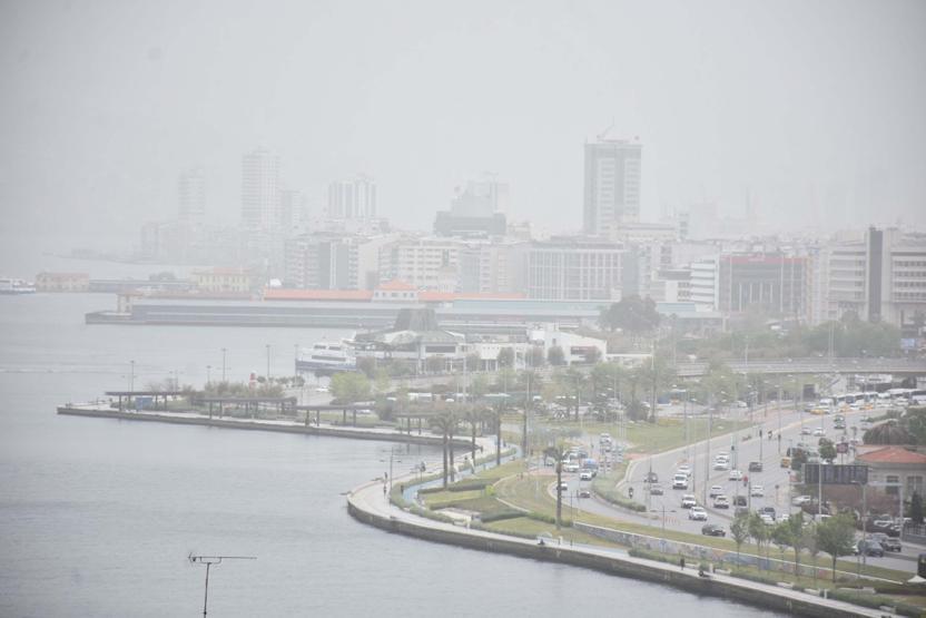 5 il için toz taşınımı uyarısı: Göz gözü görmeyecek