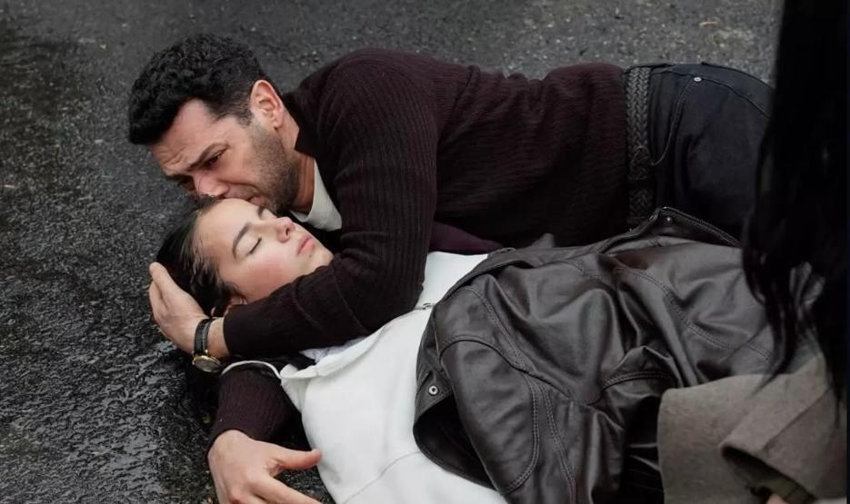  Güller ve Günahlar Romantizm Rüzgarı Estirdi