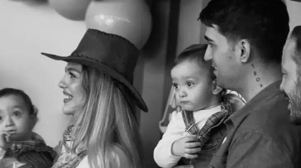 İdo Tatlıses 34 yaşında Yasemin Şefkatli’den hissi yıldönümü aktarımı