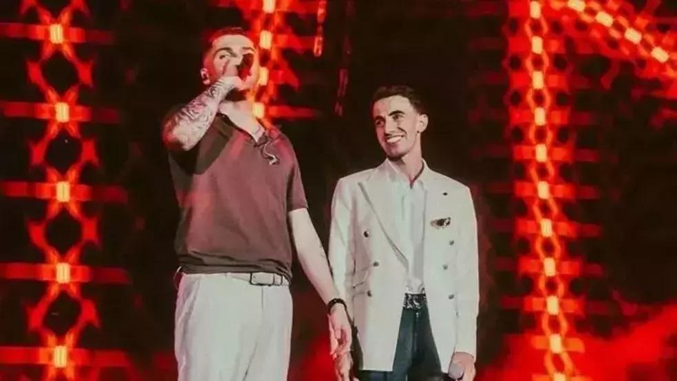  Beni sevmeyen insanlar hakkımı yemeye çalışıyor