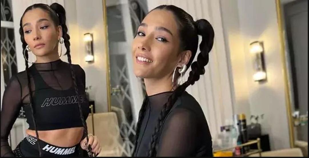 Aybüke Pusat Saçlarını Kestirdi İşte Yeni İmajı