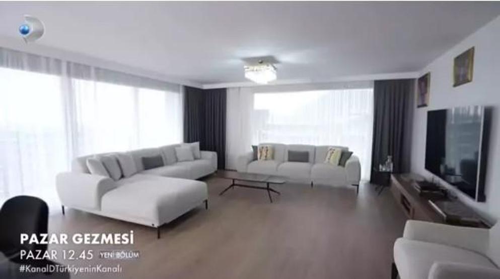 Pazar Gezmesi bu haftada İmparatorun evinde Gözyaşlarına boğuldu