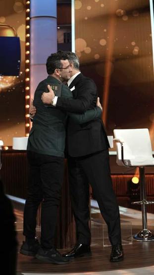 Beyazla Kahkaha ve Ödül Akşamı