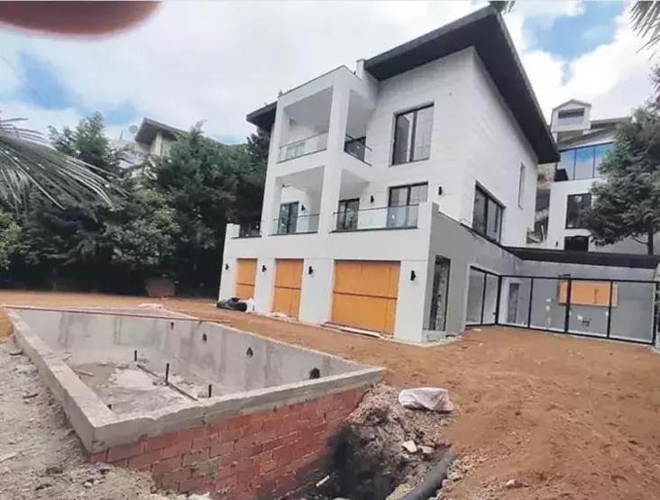 Günlerce Çalıştım Paramı Alamıyorum