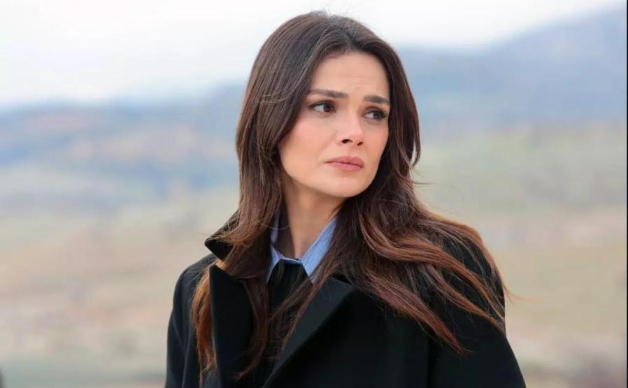 Kübra Ünlü yazdı Uzak Şehir ‘İşte Bu Bizim Hikayemiz‘ Dedi