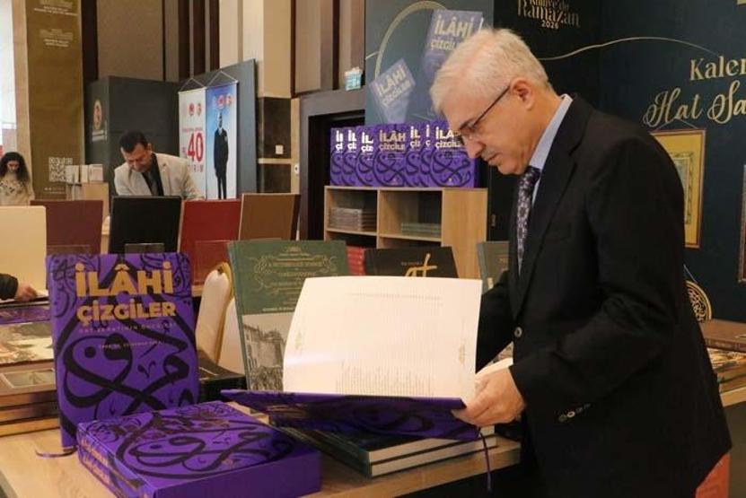 Demirören Yayınları, ‘Külliyede Ramazan’ etkinliklerinde stantta ziyaretçilerini ağırlamaya devam ediyor