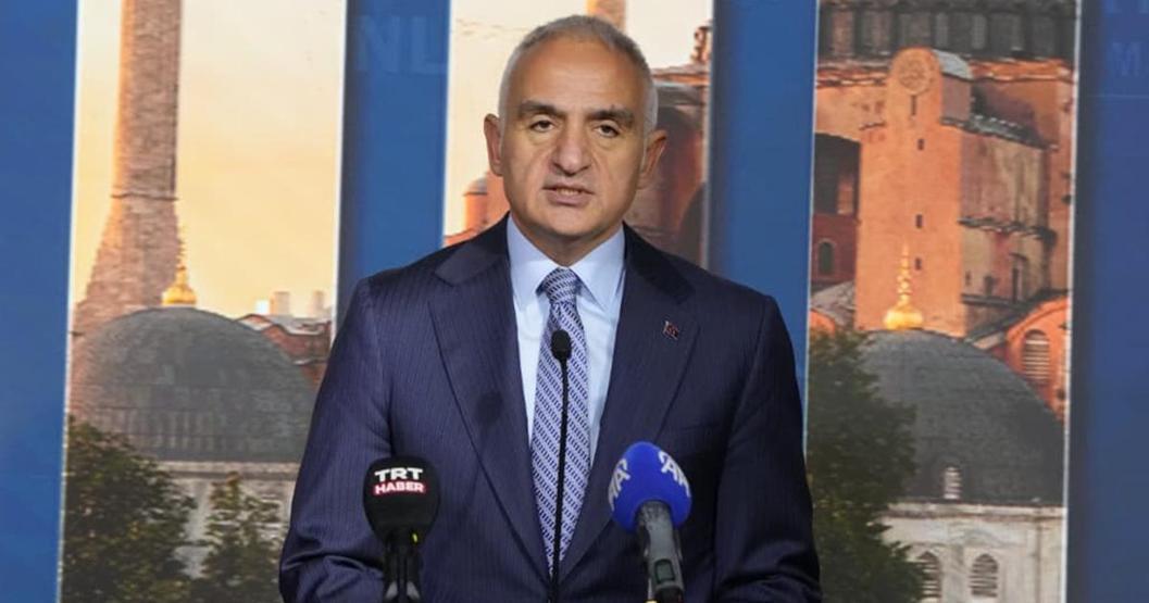 Bakan Ersoy: Vakıflar günde 100 bin vatandaşımıza iftar veriyor