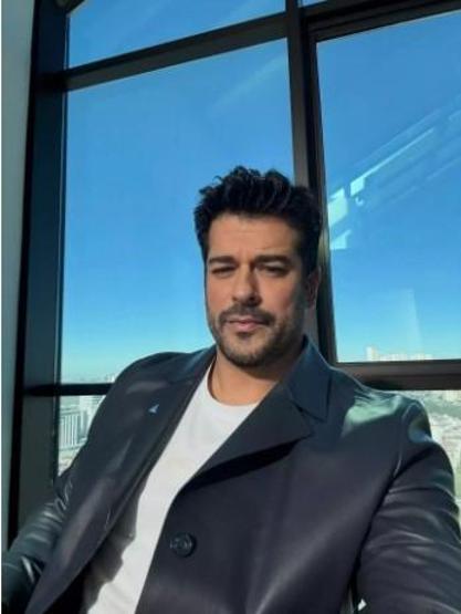 Burak Özçivit İmajının Sırrını Açıkladı