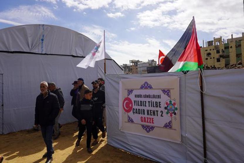 Gazzeden Yıldız Tilbeye teşekkür 2. çadır kenti açıldı