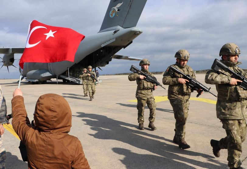 Steadfast Dart 2026 kahramanlarına coşkulu karşılama