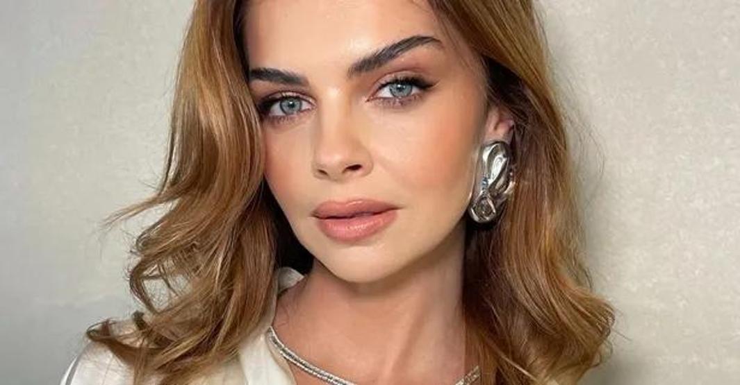 Pelin Karahandan Hakan Genceye Samimi Açıklamalar 12 Yıllık Evliliği Bitiyor mu Artık Kimse Yaşının İnsanı Değil 15-17 Yaşındaki Kızlar 30 Yaşında Gibi Duruyor