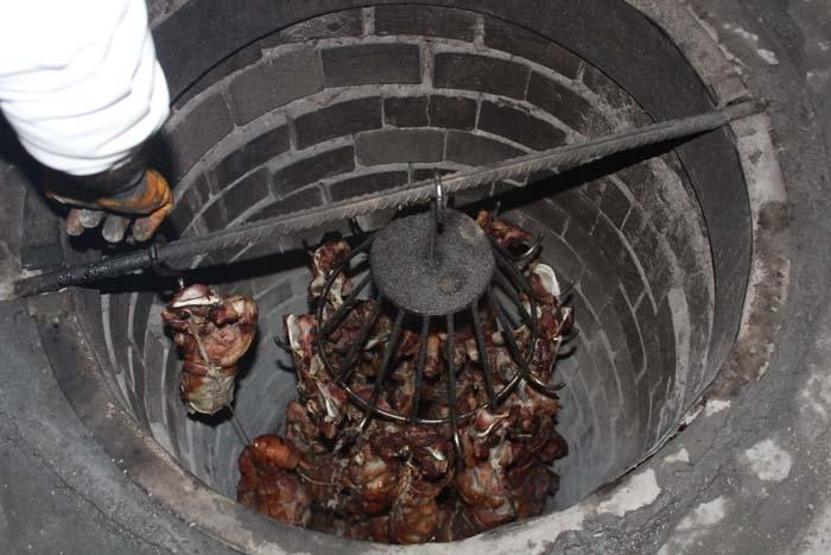 Siirt’in tescilli lezzeti büryan kebabı iftar sofrasının vazgeçilmezi oluyor