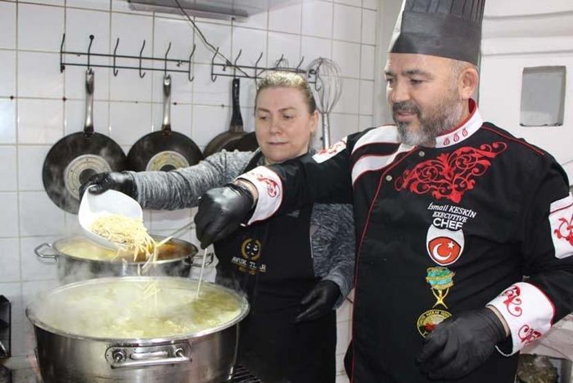 Usta şeflerden sakala çarpan çorbası tavsiyesi: Acıktırmaz, susatmaz
