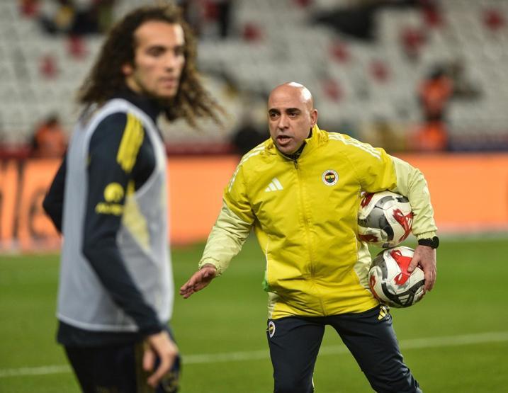 Antalyaspor-Fenerbahçe | Mert Müldürün pozisyonu için net yorum: Açık bariz net penaltı
