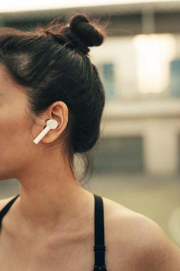 Kulaklıklar Kalıcı İşitme Kaybına Yol Açabilir