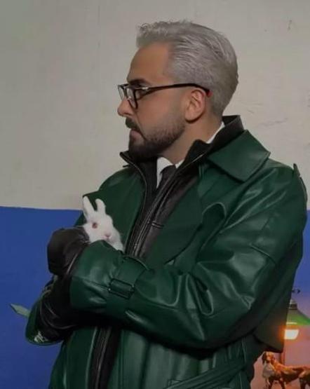 Sefo’nun yeni imajı olay oldu Beyaz-platin saçları sanal medyayı ikiye böldü