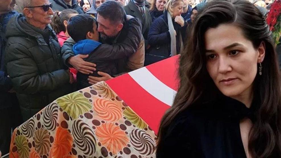 En acı kare Fatma öğretmene veda: Annesine son sarılış