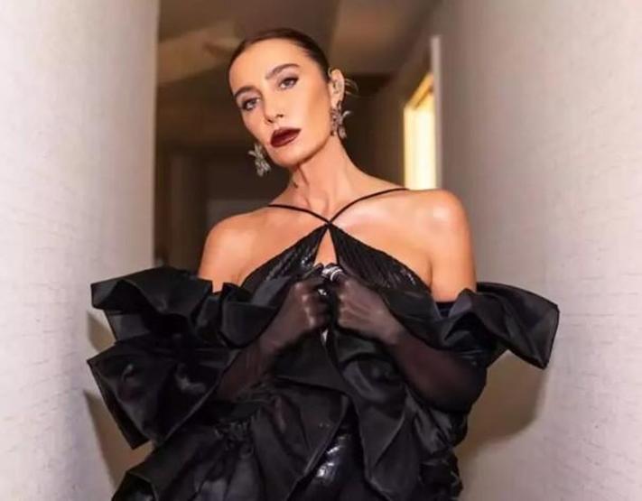 Sıladan Çarpıcı İtiraf: Acayip Kazık Yedik