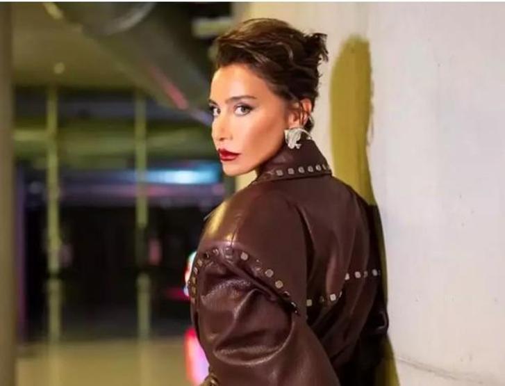 Sıladan Çarpıcı İtiraf: Acayip Kazık Yedik