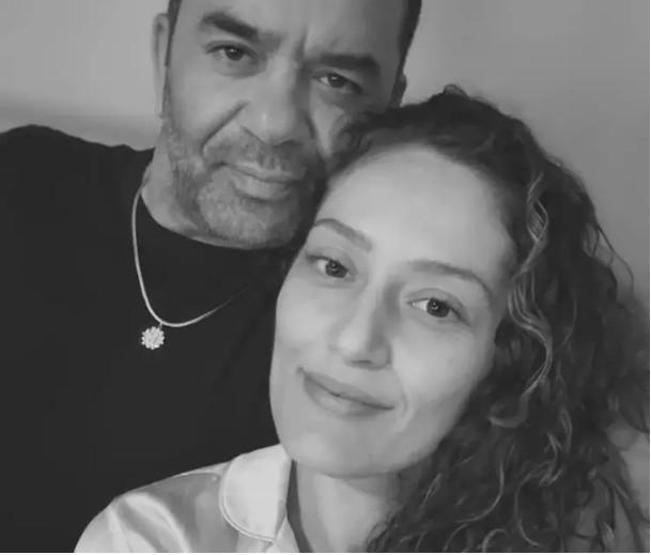 Bülent Şakrak’tan Aşk Dolu Paylaşım İlişkisinin 1. Yılını Kutladı