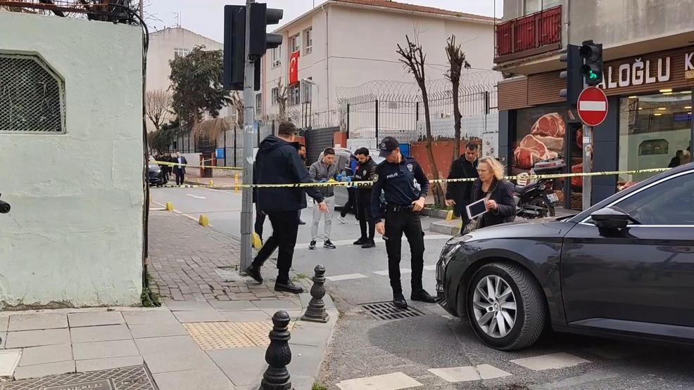İstanbulda boşanma aşamasındaki eş dehşeti Kızını okuldan almaya gitmişti: Semiha Denizden acı haber