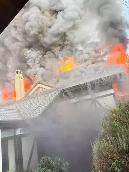 Aslıhan Karaların Riva’daki Evinde Yangın Dehşeti Alevlerin Arasından Son Anda Kurtuldu