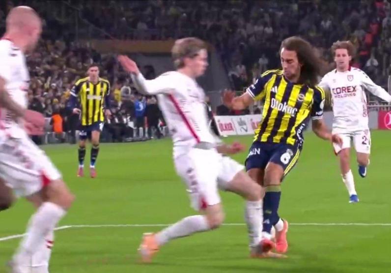 Fenerbahçe - Samsunspor | Tüm tartışmalı pozisyonlar incelendi: Son golde ofsayt var mı