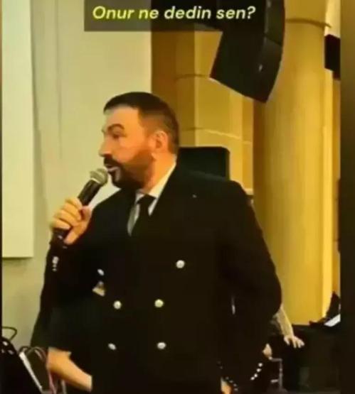 Mustafa Topaloğlu Seyirciye Kızdı, Sahneyi Terk Etti