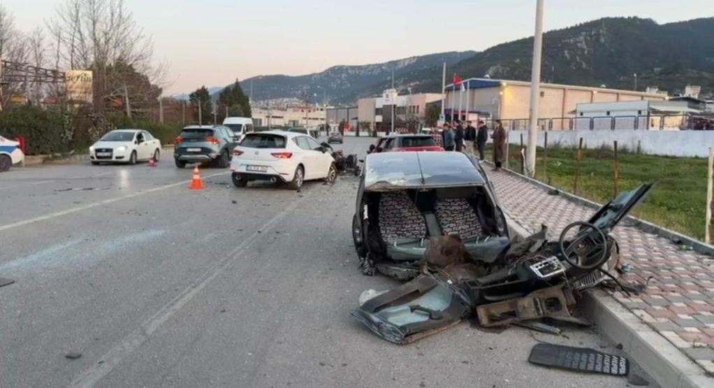 İzmirde korkunç kaza Faciadan dönüldü