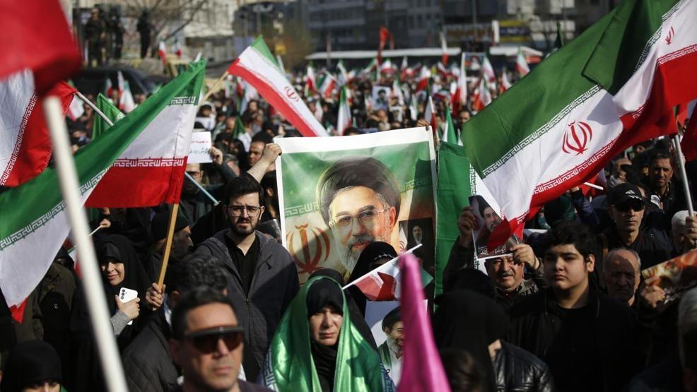 YAKIN MERCEK Dünya bu isme odaklandı: Mücteba Hamaney